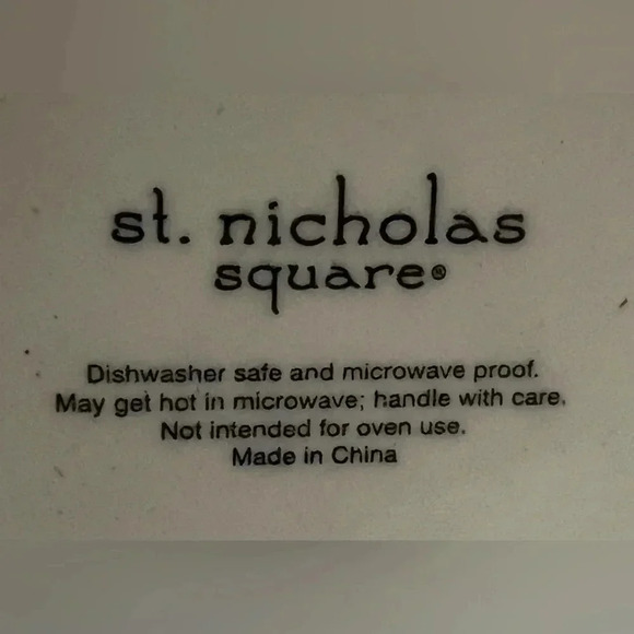 SET: st. nicolas square |  2- tall, Santa suit coffee mugs - Picture 4 of 15